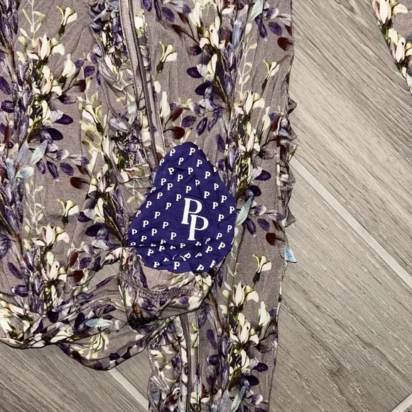 NWOT Posh Peanut size 12-18 months - Picture 2 of 3